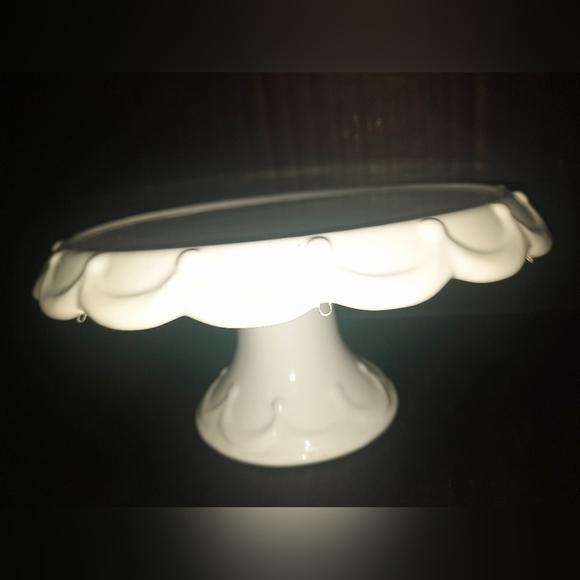 Avon cake plate stand with interchangeable charms - Picture 3 of 8